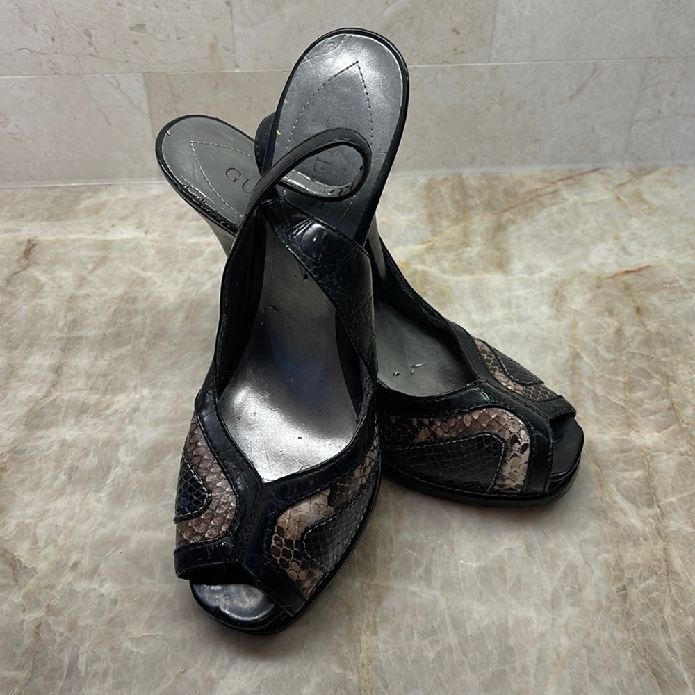 Guess Peep Toe Heel